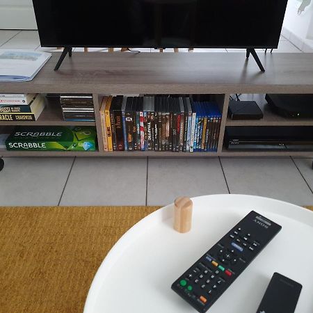 Appartement Cosy Au Calme Et En Centre Ville 艾克斯莱班 外观 照片
